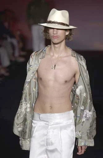 Look 10